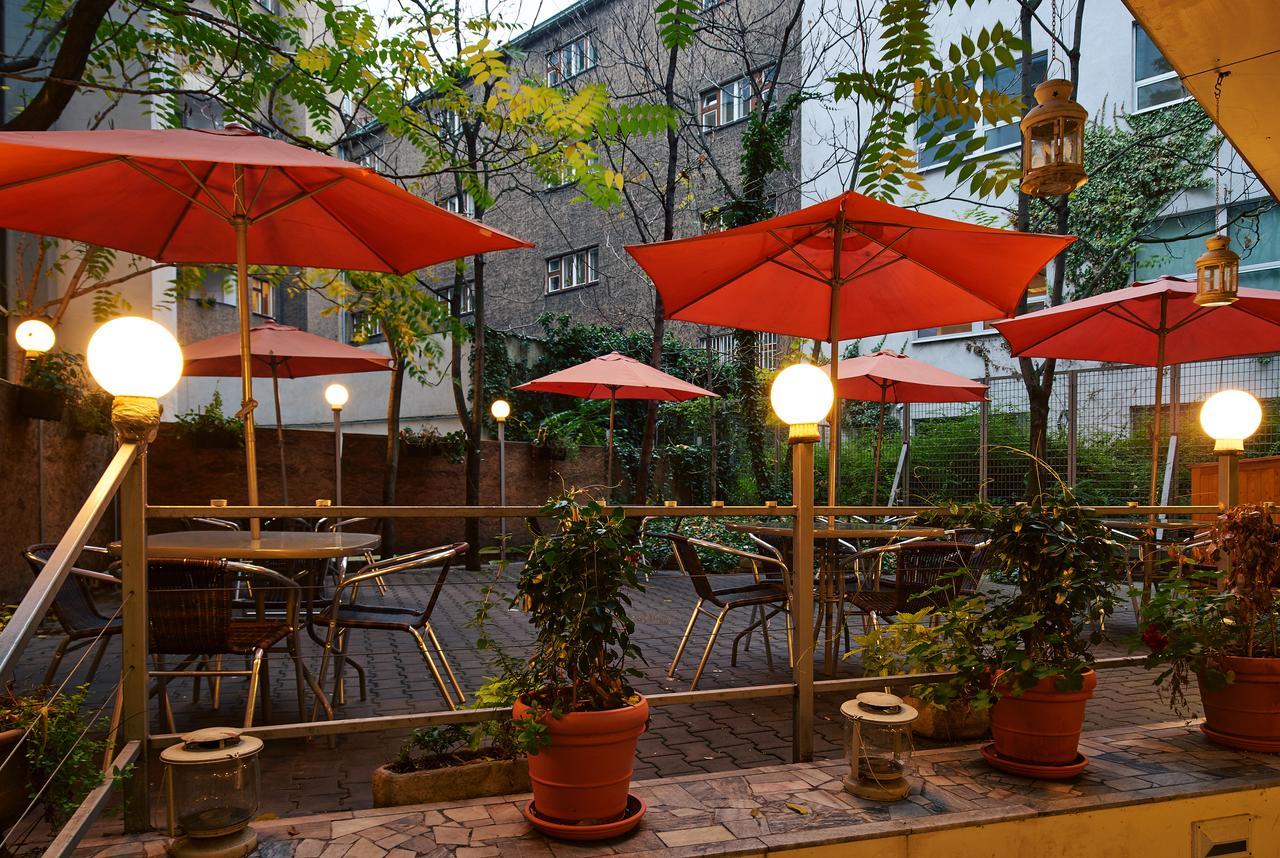 Hotel Ankora ปราก ภายนอก รูปภาพ