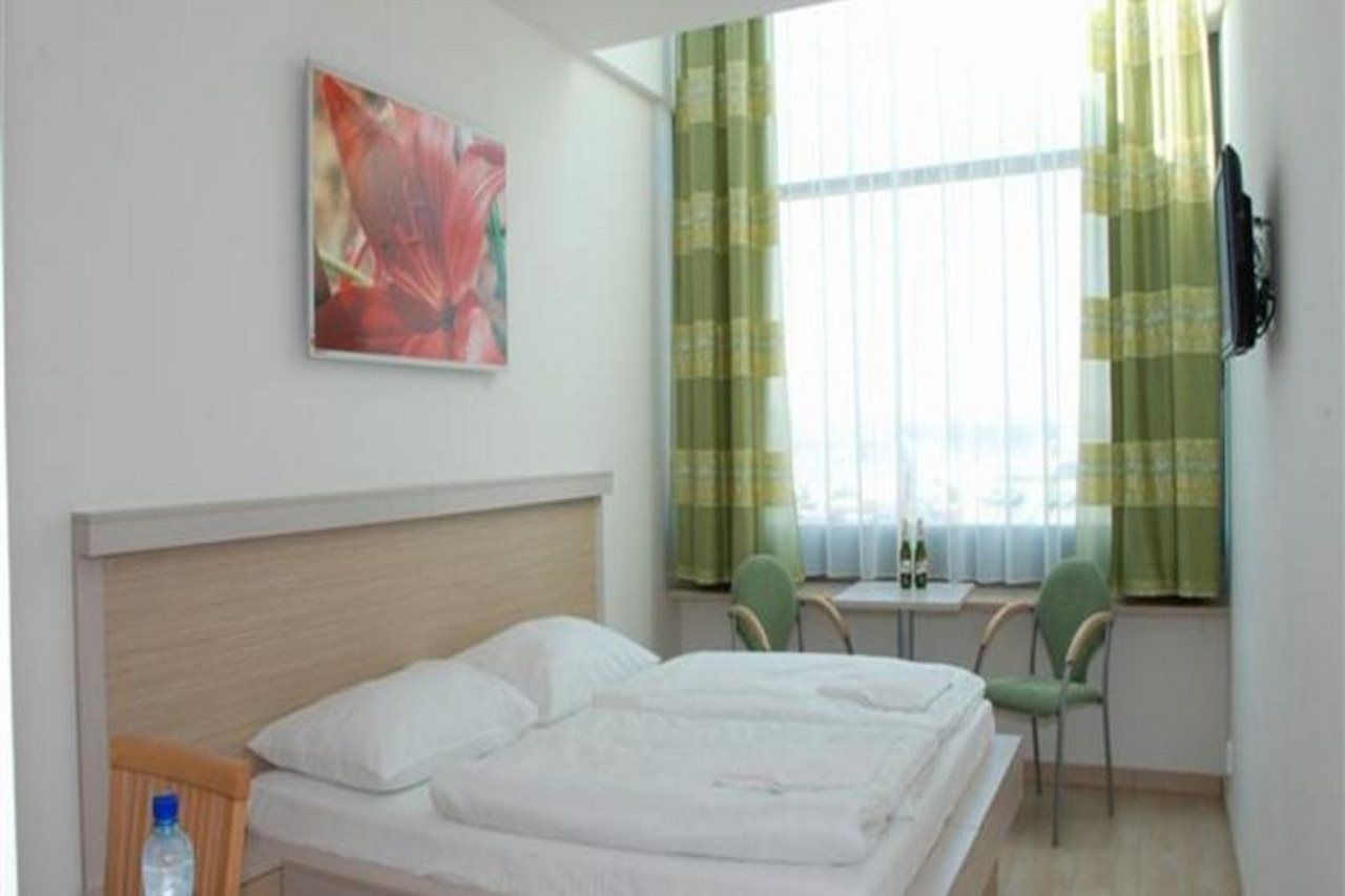 Hotel Ankora ปราก ภายนอก รูปภาพ